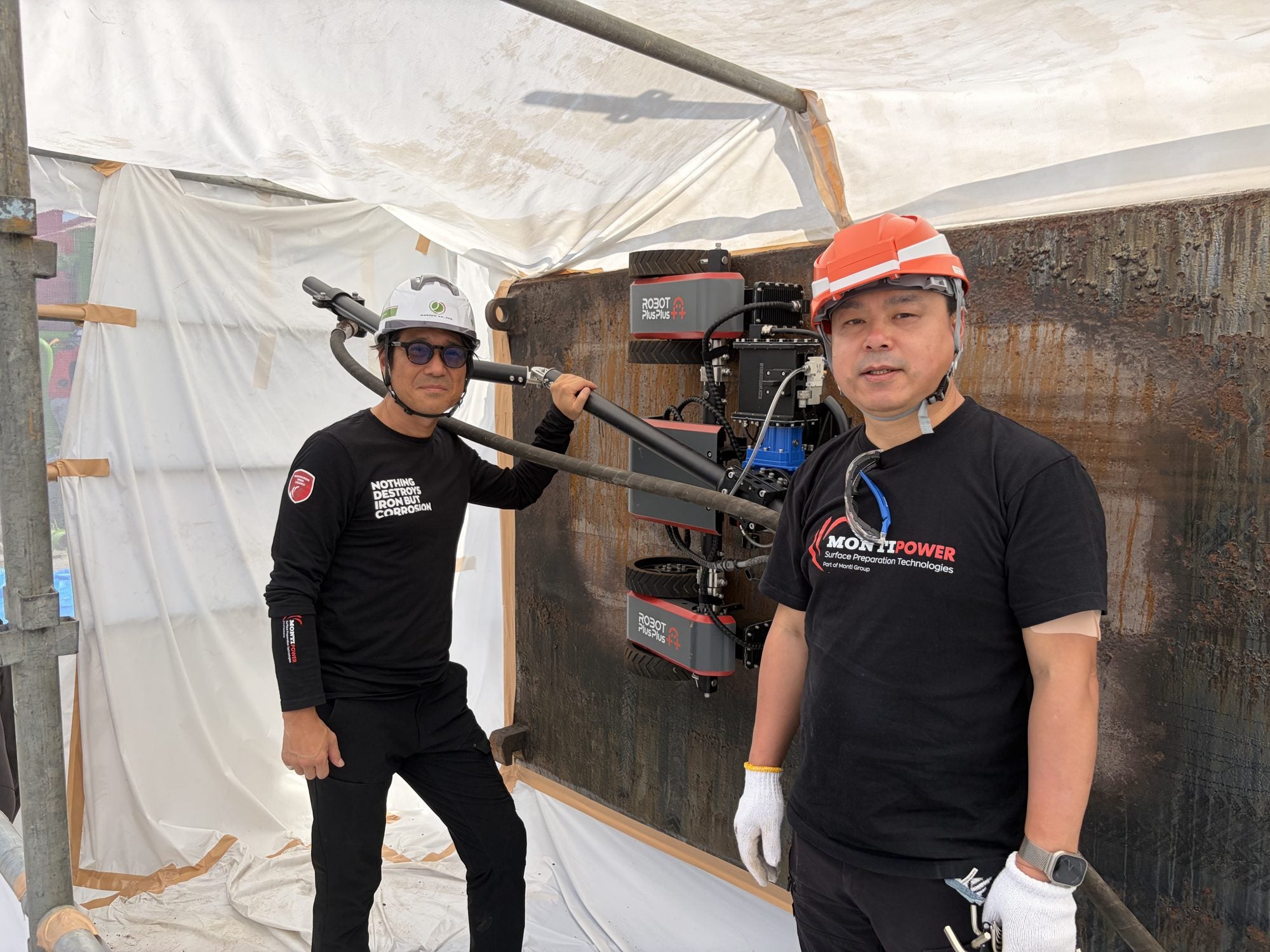 MontiPower Japan team with the AP robotic system